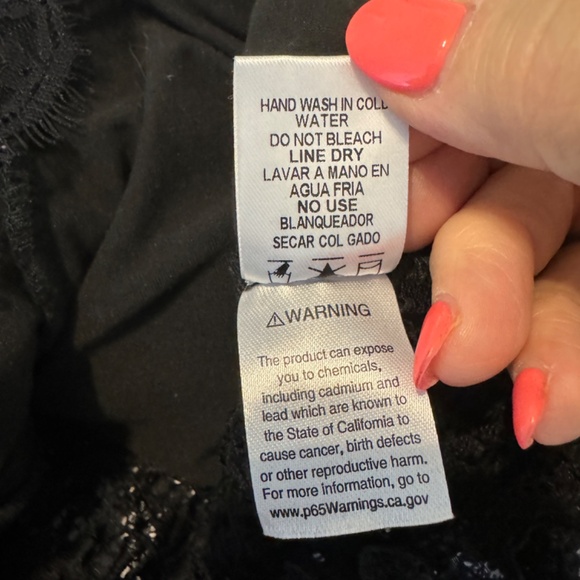 JULIA BY LOVE J Black Lace Cropped Stretchy Crop Tank Top NWT / Plus 2X - Picture 8 of 9